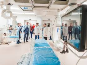 Кирилл Бычков проверил готовность к открытию кардио-сосудистого центра Якутии