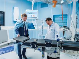 Кирилл Бычков проверил готовность к открытию кардио-сосудистого центра Якутии