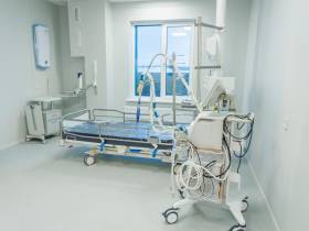 Кирилл Бычков проверил готовность к открытию кардио-сосудистого центра Якутии