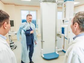 Кирилл Бычков проверил готовность к открытию кардио-сосудистого центра Якутии