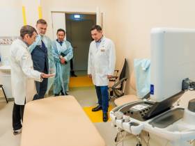 Кирилл Бычков проверил готовность к открытию кардио-сосудистого центра Якутии