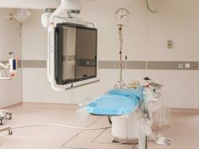 Кирилл Бычков проверил готовность к открытию кардио-сосудистого центра Якутии