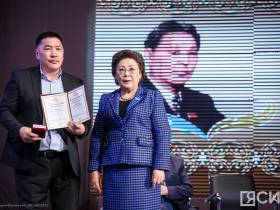 В Якутске общественность отметила 100-летие Софрона Данилова