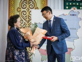 Якутские мастера создали вышитую карту республики в рамках всероссийской акции