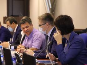 Якутия подписывает с недропользователями соглашения о социально-экономическом сотрудничестве