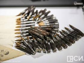 В Якутске открылась выставка "Современная история Якутии", посвящённая 100-летию ЯАССР