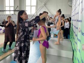 В якутском городе Покровске состоялся открытый турнир по художественной гимнастике