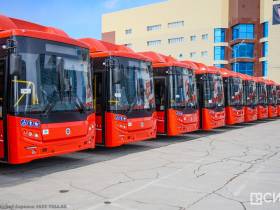 Сотню новых автобусов передали в Якутии к 100-летию ЯАССР