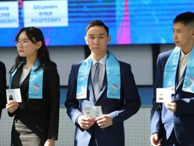 Лучшие школьники со всей республики стали членами Малой академии наук Якутии