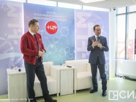 Михаил Мурашко поддержал идею волонтеров-медиков снять сериал об их работе