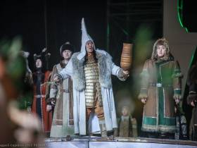 Андрей Борисов: На стадионах и в театрах куётся нация