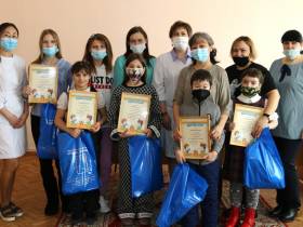 В городе Удачном Якутии прошел конкурс детских рисунков о здоровом образе жизни