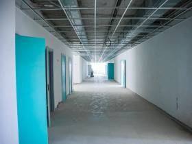 Строительство самой большой школы Якутии идет по графику 