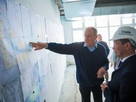 Строительство самой большой школы Якутии идет по графику 