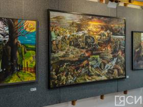 "История на холсте". В Якутске открылась выставка художника-баталиста Ивана Лебедева