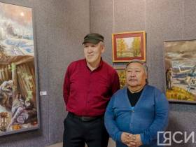"История на холсте". В Якутске открылась выставка художника-баталиста Ивана Лебедева