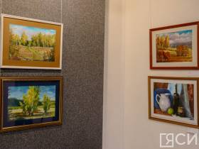 "История на холсте". В Якутске открылась выставка художника-баталиста Ивана Лебедева