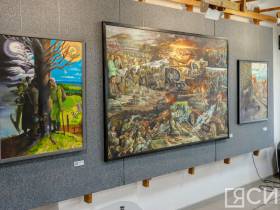 "История на холсте". В Якутске открылась выставка художника-баталиста Ивана Лебедева