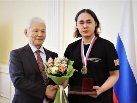 В Якутии наградили призеров Дельфийских игр России