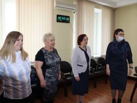 Глава Ленского района передал поздравления блокаднице Нине Ягнышевой