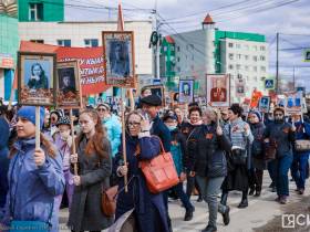 47 тысяч горожан приняли участие во всероссийской акции "Бессмертный полк" в Якутске