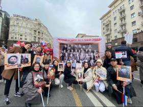 Якутяне приняли участие в акции «Бессмертный полк» в Москве и Санкт-Петербурге