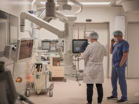 Якутские хирурги начали выполнять операции на сосудах сердца на уникальном оборудовании