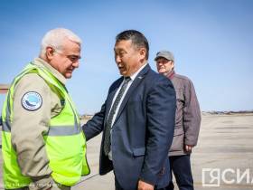 Уникальный самолет-лаборатория Як-24 по искусственному увеличению осадков прибыл в Якутию