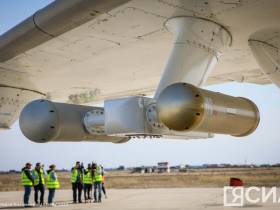 Уникальный самолет-лаборатория Як-24 по искусственному увеличению осадков прибыл в Якутию