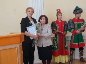 В Якутске состоялась встреча со стипендиатами имени Анастасии Сыромятниковой