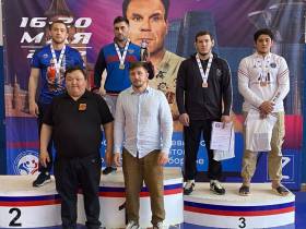 Борцы Якутии завоевали восемь медалей на чемпионате России среди студентов