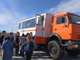 Служба спасения Якутии помогает жителям подтопленных населенных пунктов