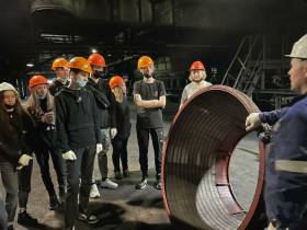 "Якутуголь" провел экскурсию для студентов