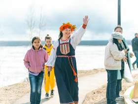 В якутском городе Покровске впервые отметили День ледохода