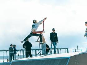 В якутском городе Покровске впервые отметили День ледохода