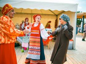 В якутском городе Покровске впервые отметили День ледохода