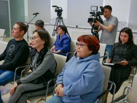 В Якутске представили бюст основоположника юкагирской литературы Тэки Одулока