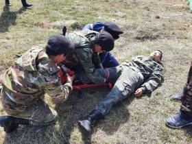 В Верхневилюйске прошли учебно-полевые сборы для школьников