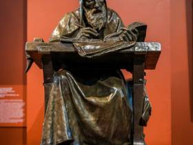 Более 50 произведений из фонда Третьяковской галереи выставили в Якутске