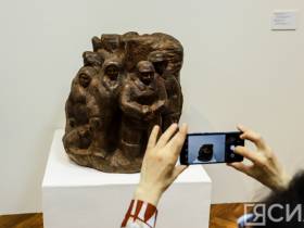 Более 90 произведений из собрания Московского музея современного искусства выставили в Якутске