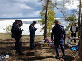 35 патрульных групп следят за пожарной обстановкой в лесах Якутии