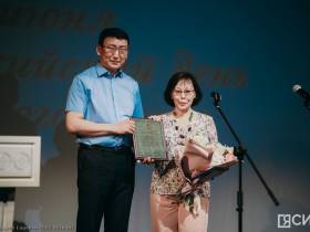 Русский драматический театр в Якутске закрыл 131-й театральный сезон