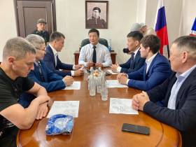 Развитие греко-римской борьбы в Якутии поддержит олимпийский чемпион Роман Власов