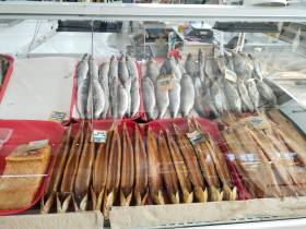 Обзор цен на рассаду, фрукты, овощи, мясо, рыбу на Крестьянском рынке Якутска