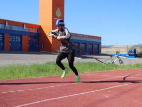 В Якутске проходят соревнования по пожарно-спасательному спорту