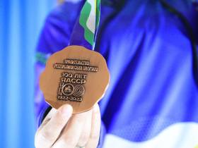 В Борогонцах презентовали медали VIII Спортивных игр народов Якутии