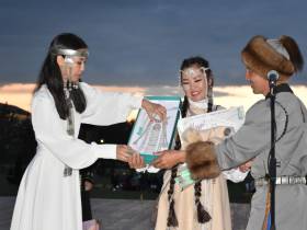 В городе Нюрба прошёл юбилейный Ысыах