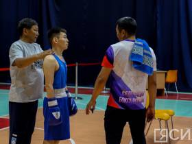 В Якутске стартовал чемпионат Дальнего Востока по боксу среди мужчин