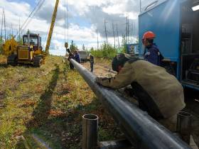 Развитие газоснабжения в республике обсудили власти Якутии и "Газпром" на ПМЭФ