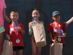 В Якутске состоялся экозабег «Бегущая Лена»